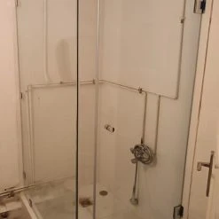 Vendora καμπίνα ντουζιέρας.