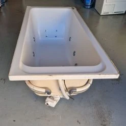 Vendora Υδρομασάζ καινούργιο Airpool Villeroy&Boch 170x75