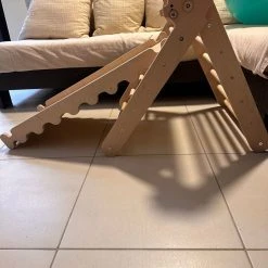 Vendora Mamoi Τρίγωνο ξύλο αναρρίχησης για παιδιά με ράμπα αναρρίχησης - τσουλήθρα Montessori