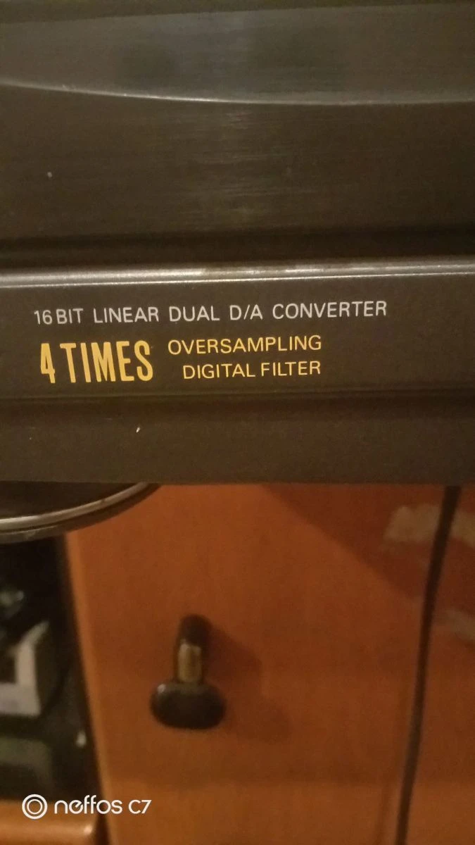 Vendora Philips AK601 Cdplayer , Vintage/1992, σε άριστη κατάσταση, πλήρως λειτουργικό. Δώρο μια κούτα με ελληνικά Cd 6 Vendora Philips AK601 Cdplayer , Vintage/1992, σε άριστη κατάσταση, πλήρως λειτουργικό. Δώρο μια κούτα με ελληνικά Cd - Image 4