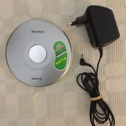 Vendora SONY MP3-CD-R/RW. Σε αριστη κατασταση.