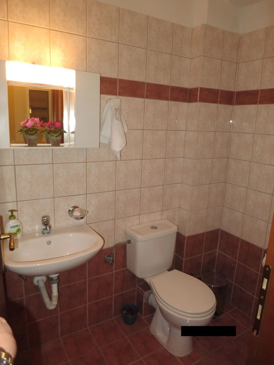 Vendora Είδη υγιεινής, λεκάνη, νιπτήρας, ντουλαπάκι, μπανιέρα, βρύση 3 Vendora Είδη υγιεινής, λεκάνη, νιπτήρας, ντουλαπάκι, μπανιέρα, βρύση