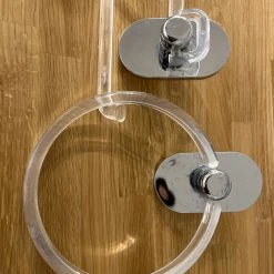 Vendora αξεσουάρ μπανιου πλεξιγκλας: χαρτοθήκη, πετσετοκρεμάστρα