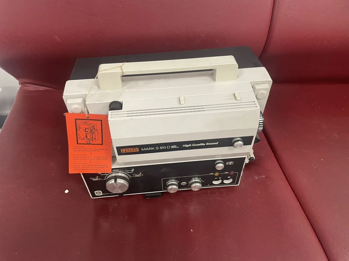 Vendora Μηχανή προβολής Eumig MARK S 810 D High Quality Sound 5 Vendora Μηχανή προβολής Eumig MARK S 810 D High Quality Sound - Image 3