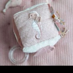 Vendora ΒΡΕΦΙΚΟΣ ΚΥΒΟΣ ΔΡΑΣΤΗΡΙΟΤΗΤΩΝ ΠΑΙΧΝΙΔΙ LITTLE DUTCH -Vendora store 294a51c2b33bef9854355a403ac873b21b150b10 xl