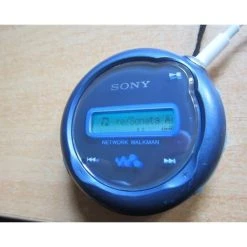 Vendora MP3 SONY Με Οθόνη και Θύρα USB Χωρητικότητα 256 Εως 70 ώρες Αυτονομία. -Vendora store 2eec6fd82ceafd8538a40cf4b583ce7e64fbdb33 xl
