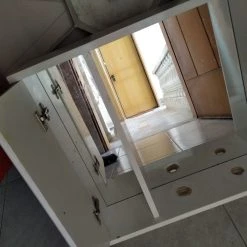 Vendora ΕΠΙΠΛΟ ΜΠΑΝΙΟΥ ΚΑΘΡΕΠΤΗΣ