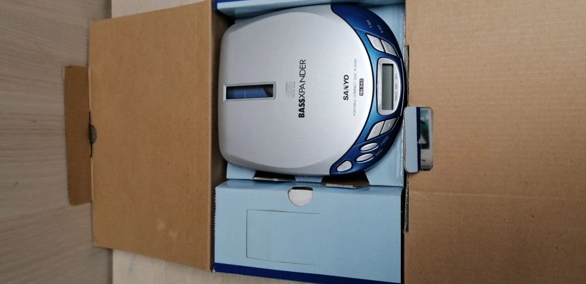 Vendora CD PLAYER ΦΟΡΗΤΟ 4 Vendora CD PLAYER ΦΟΡΗΤΟ - Image 2