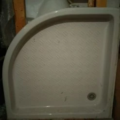 Vendora Βαση Ντουζιερας