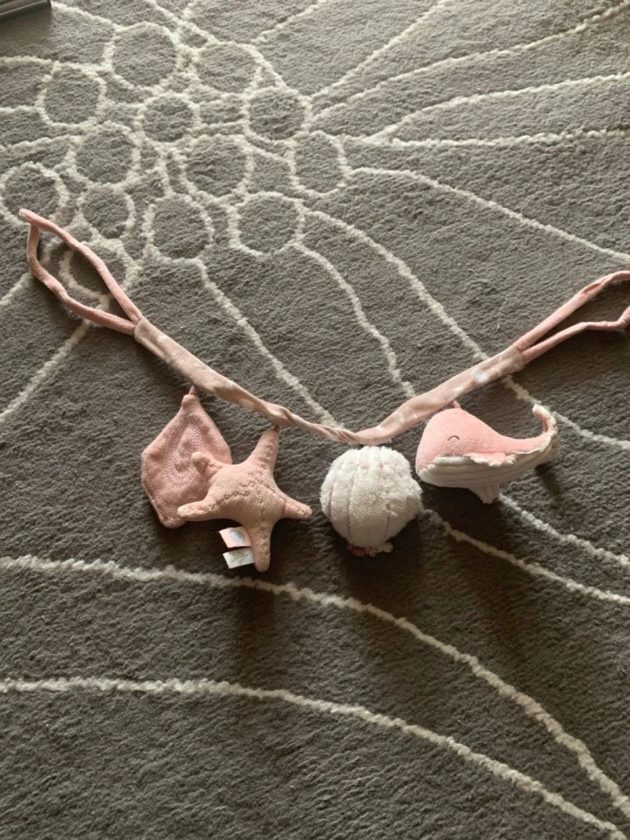 Vendora ΒΡΕΦΙΚΟ ΠΑΙΧΝΙΔΙ LITTLE DUTCH ΓΙΡΛΑΝΤΑ ΚΑΡΟΤΣΙΟΥ ΡΙΛΑΞ 4 Vendora ΒΡΕΦΙΚΟ ΠΑΙΧΝΙΔΙ LITTLE DUTCH ΓΙΡΛΑΝΤΑ ΚΑΡΟΤΣΙΟΥ ΡΙΛΑΞ - Image 2