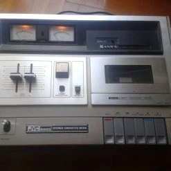 Vendora Hi-Fi Cassette Recorder JVC Nivico 1667U - Made In Japan