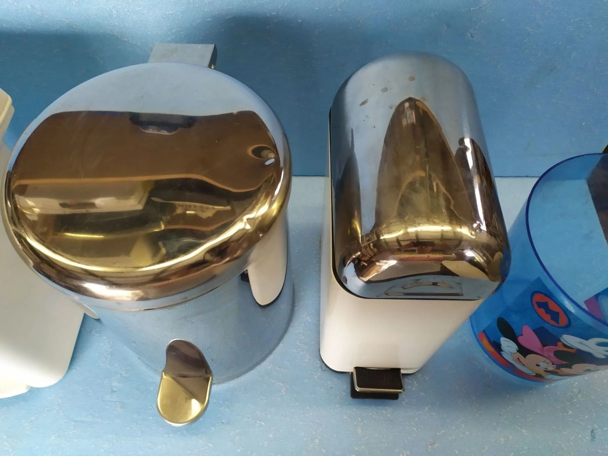 Vendora καδοι WC,πλαστικοι και ανοξειδωτοι,τεμαχια 6,ολοι μαζι στην τιμη των 20€ 7 Vendora καδοι WC,πλαστικοι και ανοξειδωτοι,τεμαχια 6,ολοι μαζι στην τιμη των 20€ - Image 5