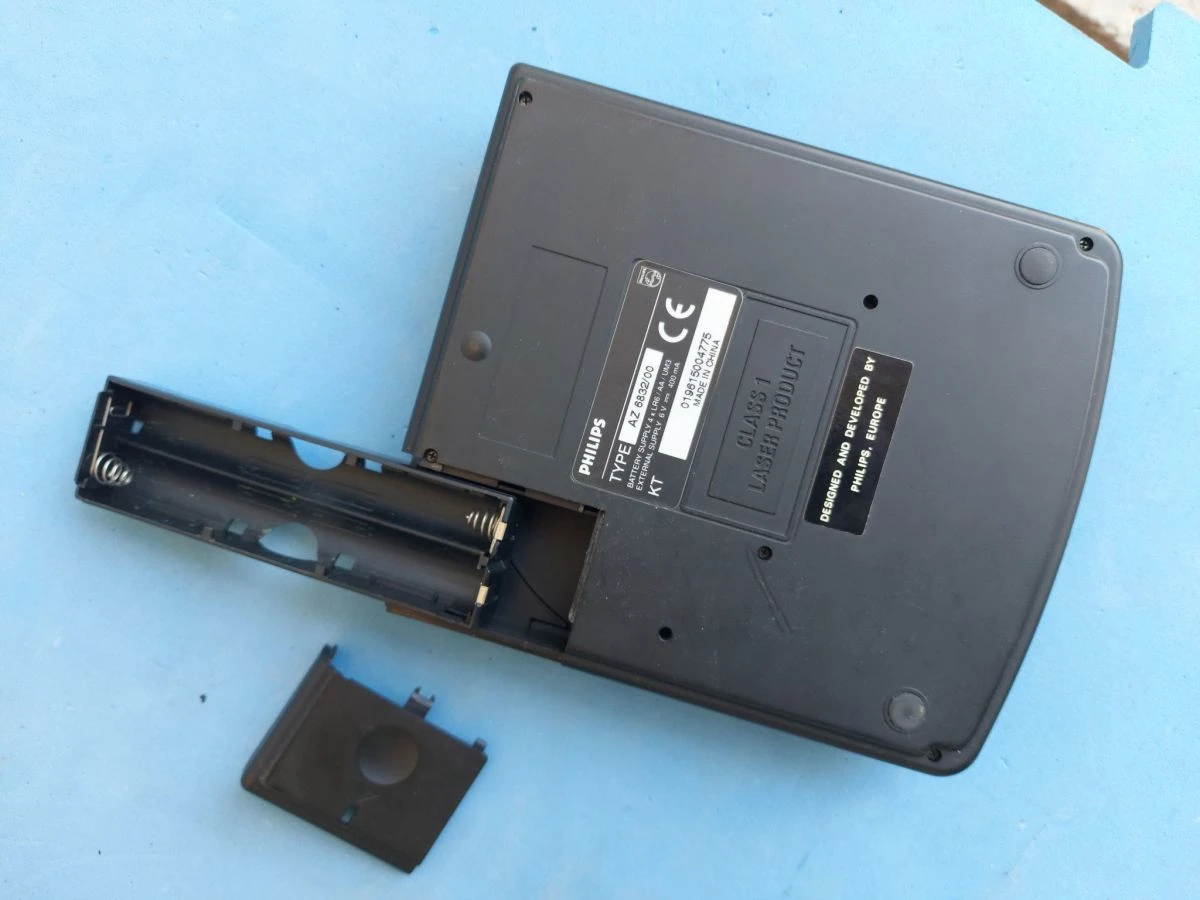 Vendora Philips AZ6832 Personal CD Player 6 Vendora Philips AZ6832 Personal CD Player - Image 4