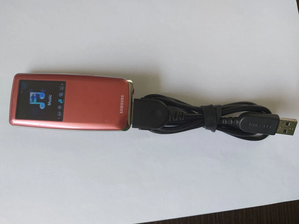 Vendora Samsung YP-S3. MP3/4 Multimedia Player. FM. Radio. 6 Vendora Samsung YP-S3. MP3/4 Multimedia Player. FM. Radio. - Image 4