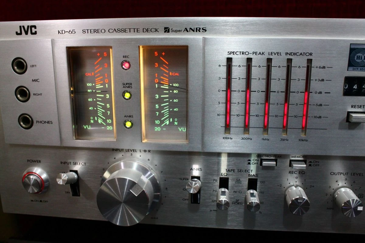 Vendora DECK/ΚΑΣΕΤΟΦΩΝΟ JVC KD-65 3 Vendora DECK/ΚΑΣΕΤΟΦΩΝΟ JVC KD-65