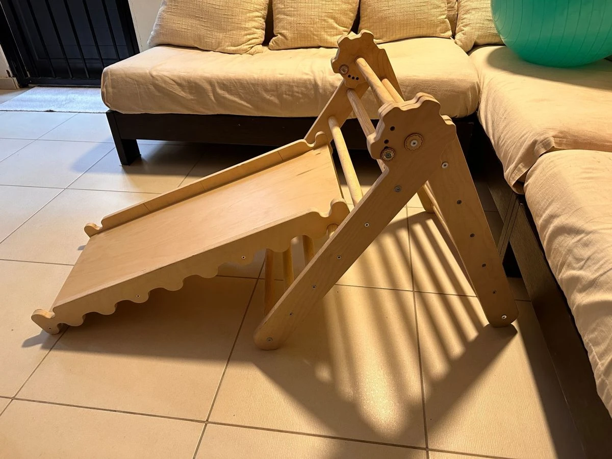 Vendora Mamoi Τρίγωνο ξύλο αναρρίχησης για παιδιά με ράμπα αναρρίχησης - τσουλήθρα Montessori 11 Vendora Mamoi Τρίγωνο ξύλο αναρρίχησης για παιδιά με ράμπα αναρρίχησης - τσουλήθρα Montessori - Image 9