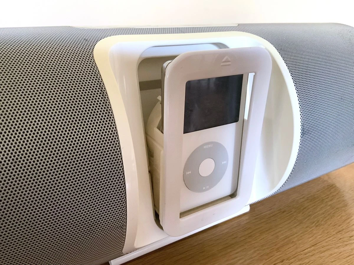 Vendora Altec Lancing In-Motion IM7 Portable Audio System For IPod + Apple IPod 5 Vendora Altec Lancing In-Motion IM7 Portable Audio System For IPod + Apple IPod - Image 3