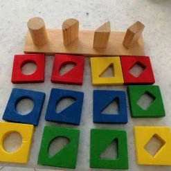 Vendora Ξύλινα παιχνίδια+τουβλάκια+ λούτρινο κουκλάκι+ παιχνίδι με αξιοθέατα για παιδιά -Vendora store 8ff738618c294df4209c9c5695ab6d2eb826555d xl