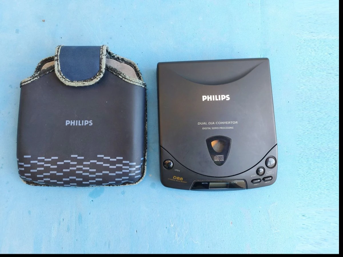 Vendora Philips AZ6832 Personal CD Player 7 Vendora Philips AZ6832 Personal CD Player - Image 5