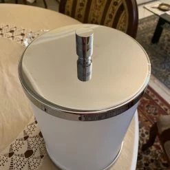 Vendora κρύσταλλινο δοχείο με ανοξείδωτο ατσάλι καινουργιο. -Vendora store a26642852f582fb1239a8c0bbacba98586e075ec xl