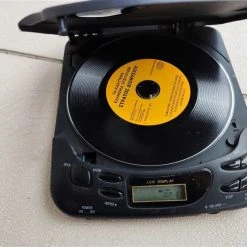 Vendora Γουόκμαν με CD -Vendora store a649cb53a75f119aa652fff455304aca708603ac xl