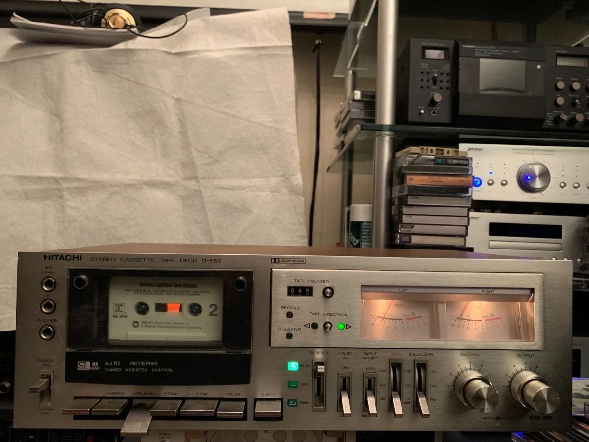 Vendora Πωλείται το Κασετόφωνο Hitachi D-555 Autoreverce 3 Vendora Πωλείται το Κασετόφωνο Hitachi D-555 Autoreverce