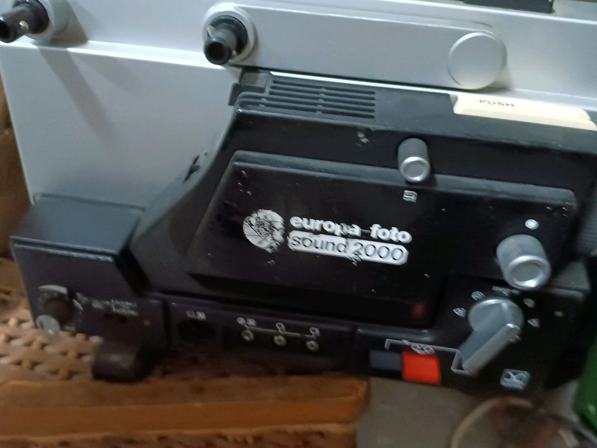 Vendora Projector Europa Foto Sound προτζεκτορας 4 Vendora Projector Europa Foto Sound προτζεκτορας - Image 2