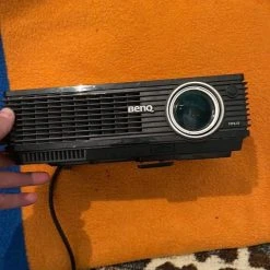 Vendora Projector Benq με μετατροπέα εικόνας από Vga σε Hdmi