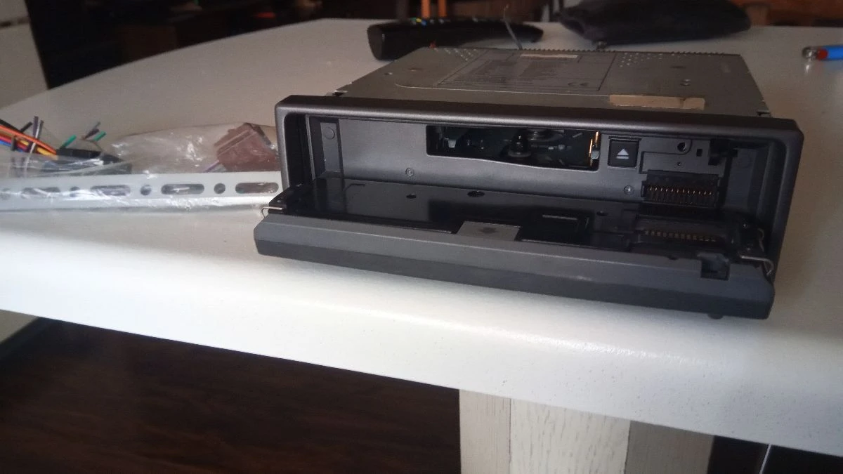 Vendora κασετόφωνο Hundai γνησιο νεο 4 Vendora κασετόφωνο Hundai γνησιο νεο - Image 2