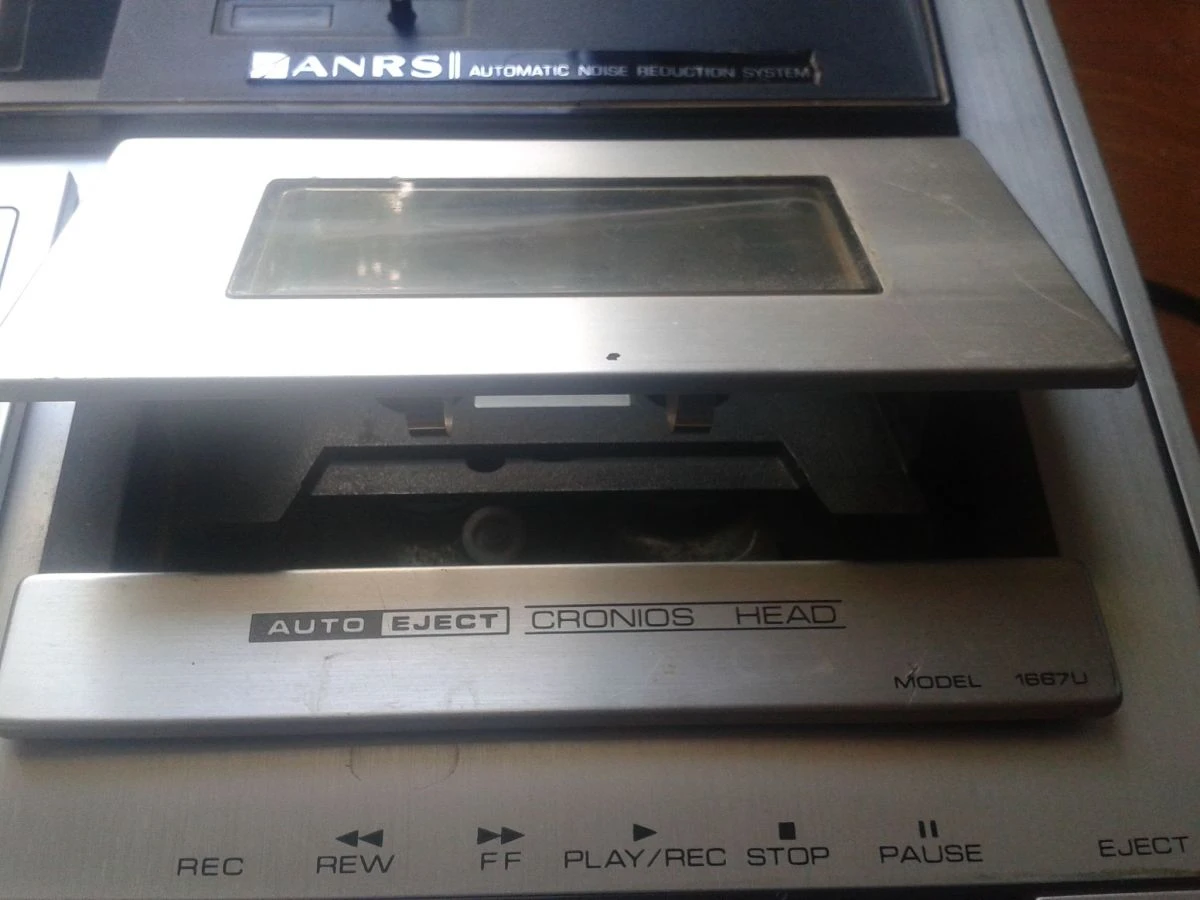 Vendora Hi-Fi Cassette Recorder JVC Nivico 1667U - Made In Japan 5 Vendora Hi-Fi Cassette Recorder JVC Nivico 1667U - Made In Japan - Image 3