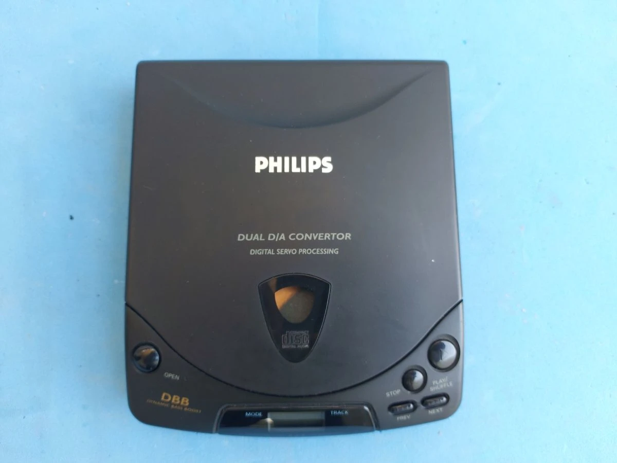 Vendora Philips AZ6832 Personal CD Player 3 Vendora Philips AZ6832 Personal CD Player