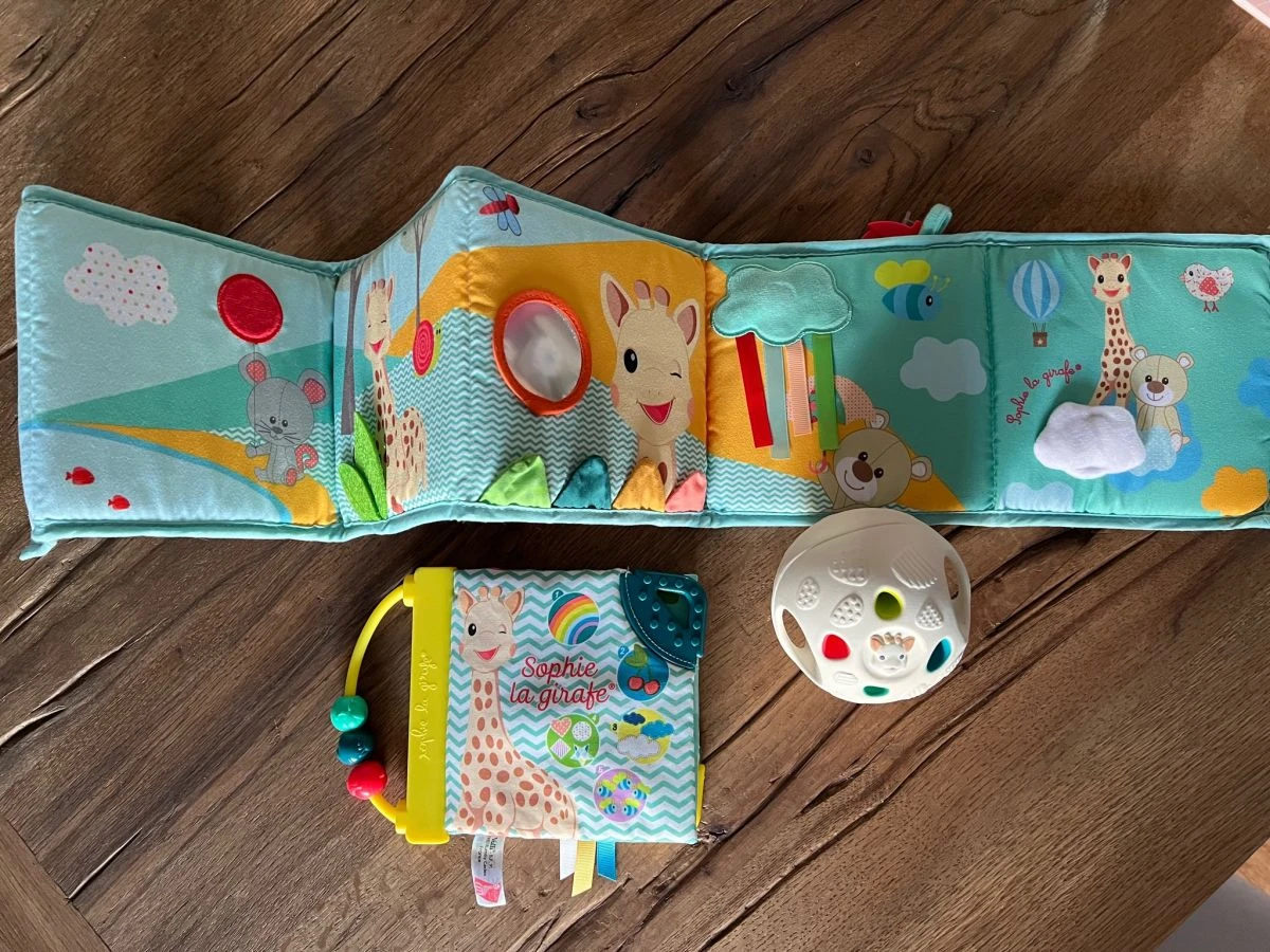 Vendora Σετ βρεφικών παιχνιδιών Sophie La Girafe 3 Vendora Σετ βρεφικών παιχνιδιών Sophie La Girafe