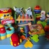 Vendora Βρεφικά παιχνίδια πακέτο Fisher Price Πεταλούδα με Σχήματα, Φωτογραφική Μηχανή με Καθρέφτη από Ύφασμα,Clementoni Baby Ρούλης Τυμπανούλης, PlayGro Sort And Stack Tower Πύργος με Κρίκους, IKEA και άλλα. -Vendora store e19a9be0a9fb3ee91ce54c03b6d8ed7ca8f34c67 xl