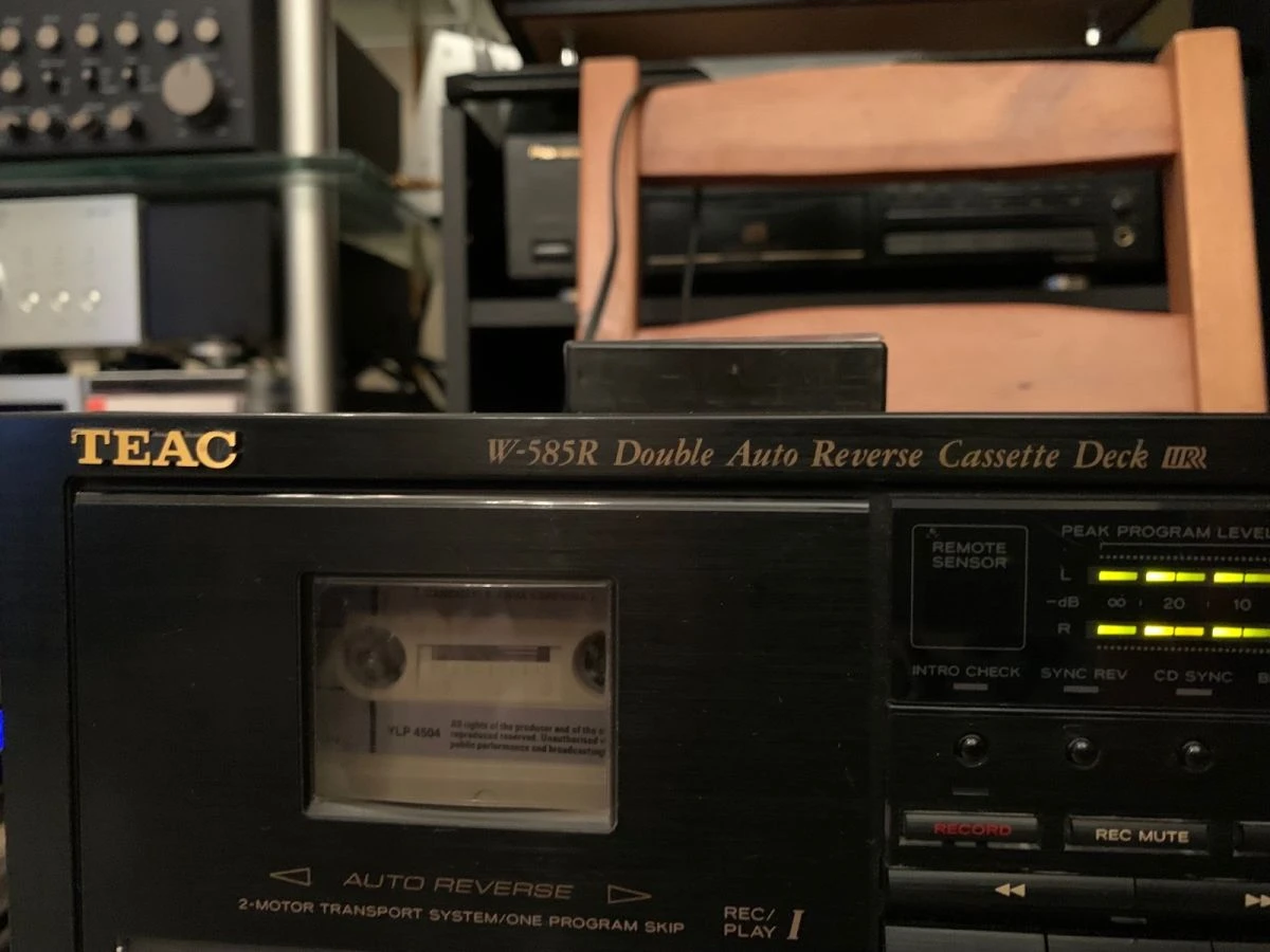 Vendora Πωλείται το διπλό Κασσετοφωνο Teac W-585R 4 Vendora Πωλείται το διπλό Κασσετοφωνο Teac W-585R - Image 2