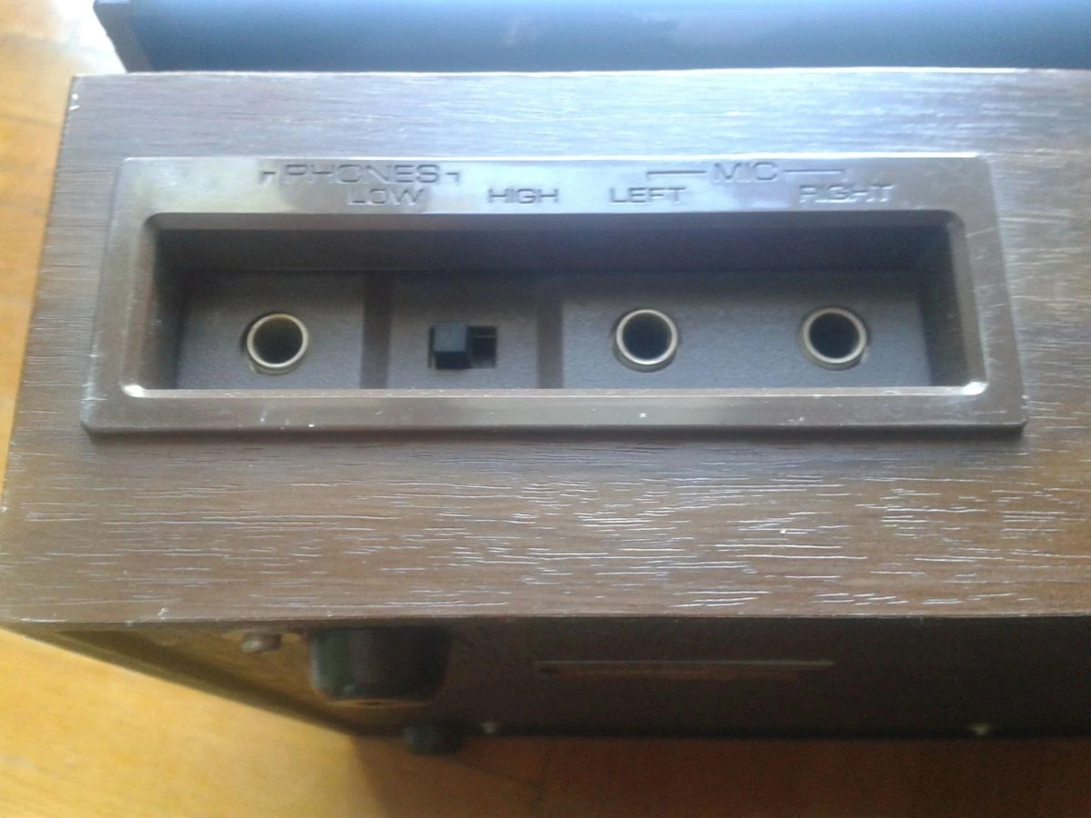 Vendora Hi-Fi Cassette Recorder JVC Nivico 1667U - Made In Japan 7 Vendora Hi-Fi Cassette Recorder JVC Nivico 1667U - Made In Japan - Image 5