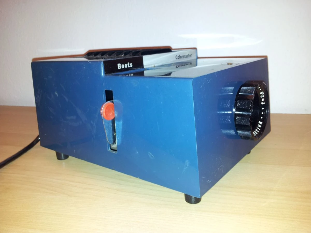 Vendora BOOTS SLIDES PROJECTOR - ΡΕΤΡΟ ΠΡΟΤΖΕΚΤΟΡΑΣ ΣΛΑΙΝΤΣ 7 Vendora BOOTS SLIDES PROJECTOR - ΡΕΤΡΟ ΠΡΟΤΖΕΚΤΟΡΑΣ ΣΛΑΙΝΤΣ - Image 5