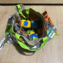 Vendora βρεφικό παιχνίδι μαλακό για μωρό αυτοκινητάκια και τσαντάκι που γίνεται πίστα -Vendora store ed0f7c59343b6305fa281ccc80ed084da08643bf xl