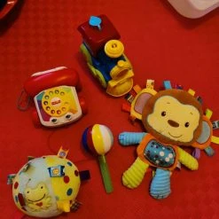 Vendora βρεφικά παιχνίδια