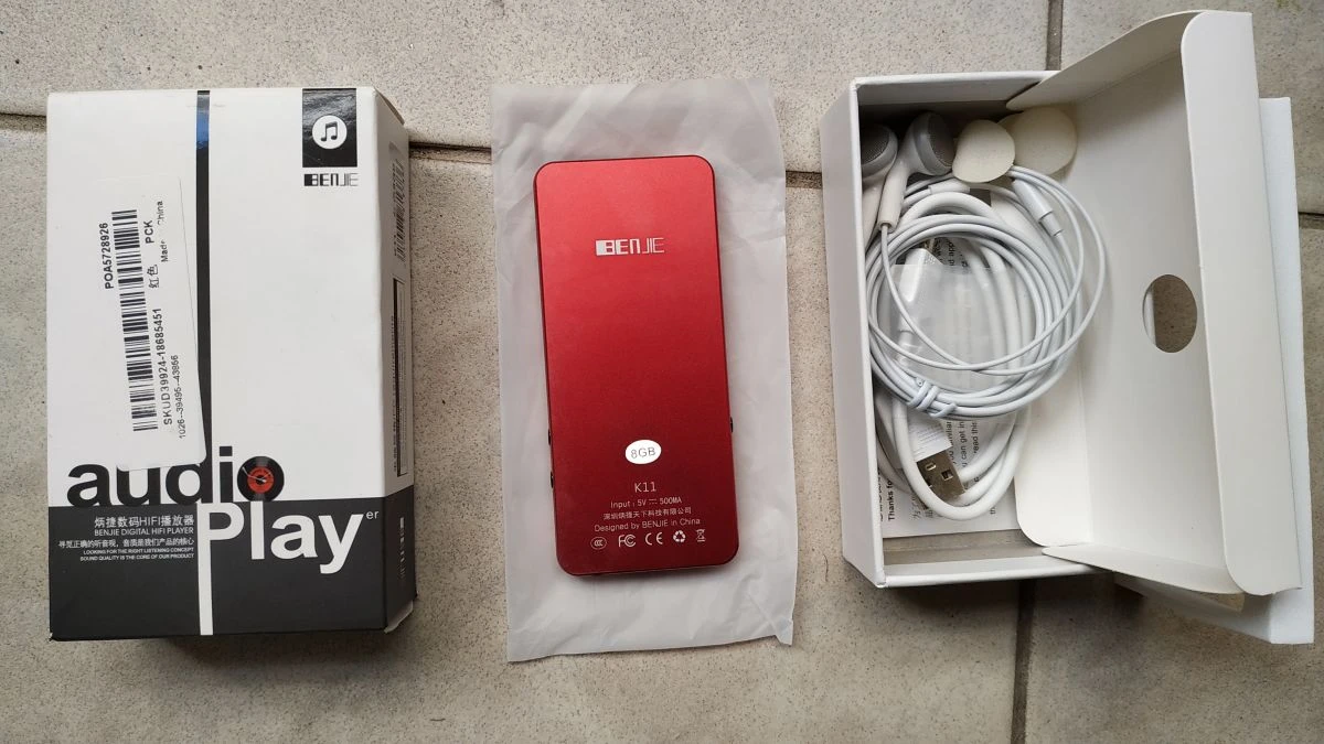 Vendora BENJIE K11 8G MP3 Player Without Bluetooth (Red Color) 4 Vendora BENJIE K11 8G MP3 Player Without Bluetooth (Red Color) - Image 2