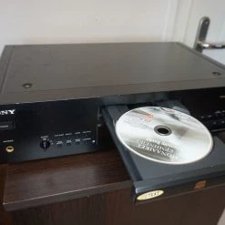Vendora Sony CDP-XB740