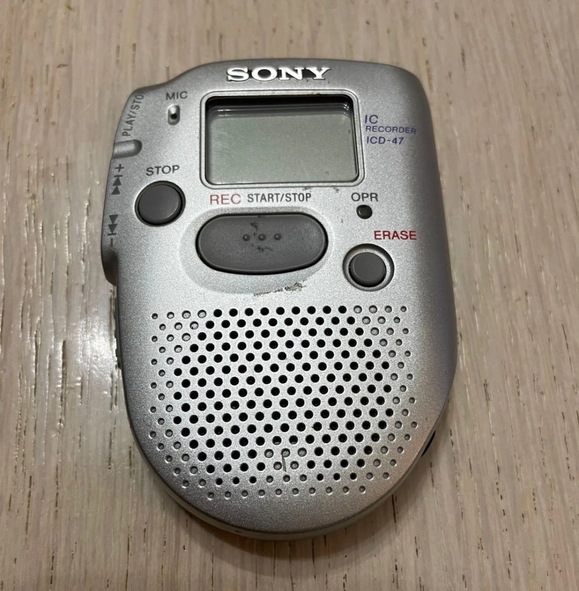 Vendora Δημοσιογραφικό κασετοφωνάκι SONY ICD-47 3 Vendora Δημοσιογραφικό κασετοφωνάκι SONY ICD-47